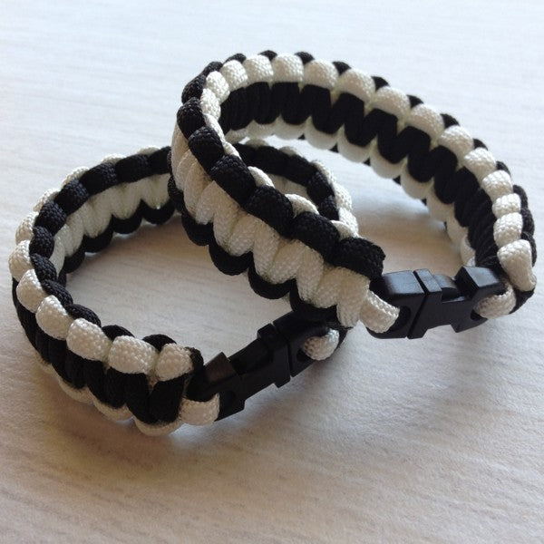 Bracelet Cobra White & Black avec boucle rapide plate