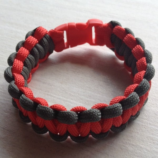 Boucle rapide 15mm rouge sur bracelet Cobra